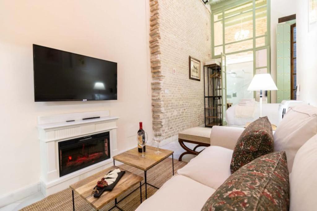 Juderia De Sevilla I Luxury Apartments Екстериор снимка